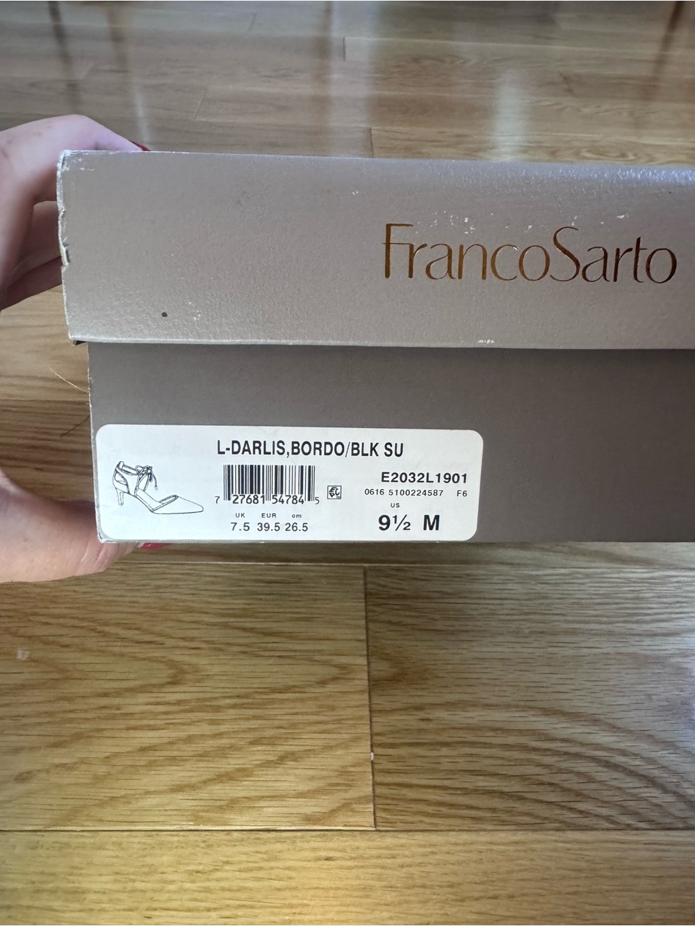 Franco Sarto Darlis Pumps in Burgundy Suede with Black Accents - Picture 6 of 6